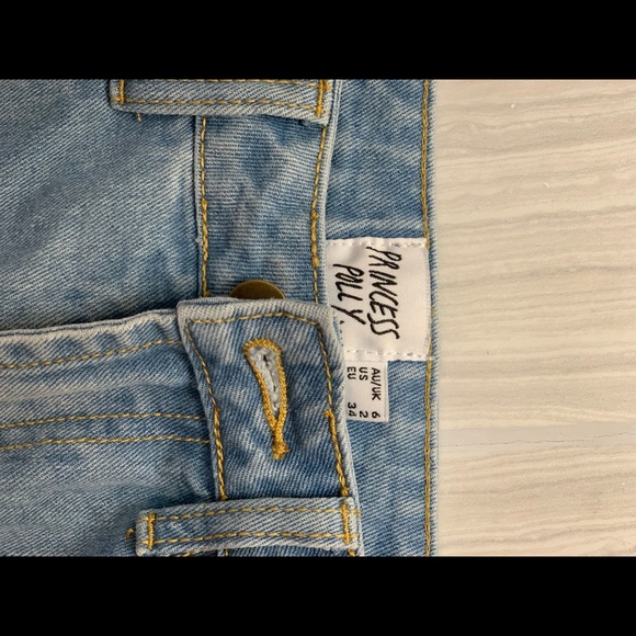 Princess Polly boyfriend jeans! - Picture 3 of 3
